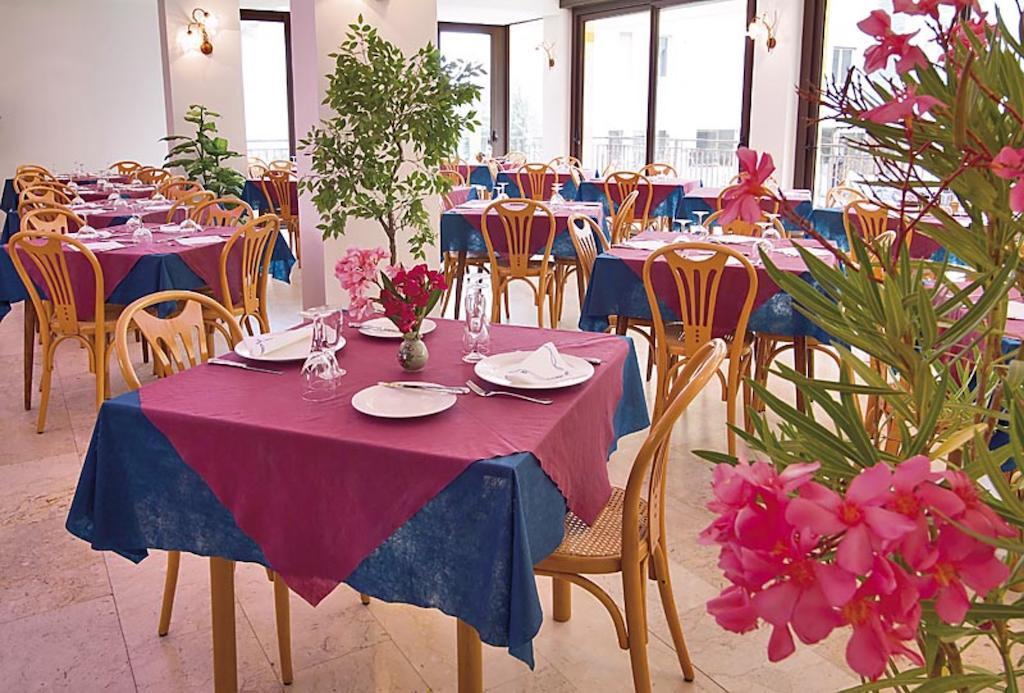 Hotel Sorriso 벨레지아아지마리나 외부 사진